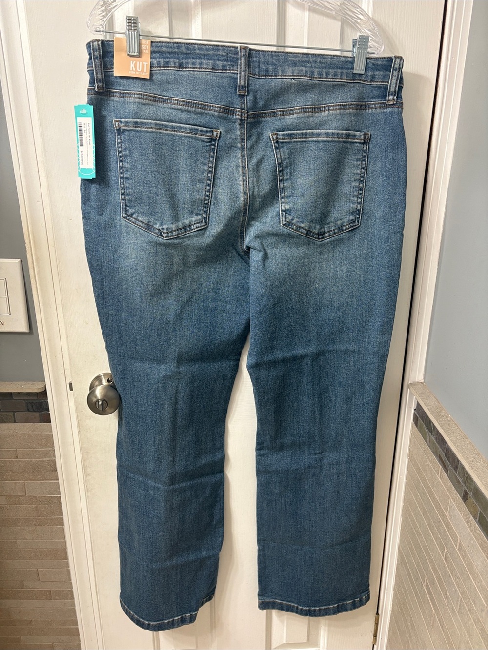 Kut from the Kloth Blue Cropped Wide-Leg Jeans - Picture 4 of 4